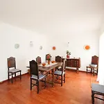 Doroteia By Interhome * קארבואירו